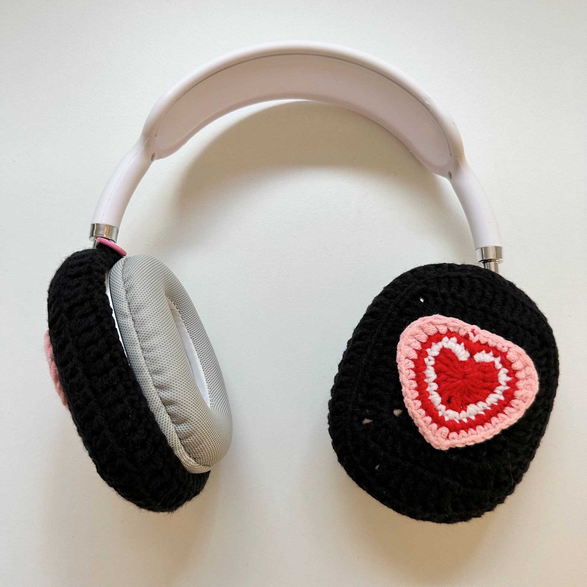 AIRIES Airpod Max Crochet Cover - Retro Heart - StarPOP shop